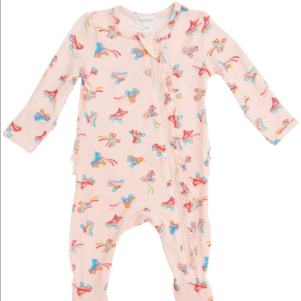 NWT Angel Dear Roller Skate Ruffle Footie